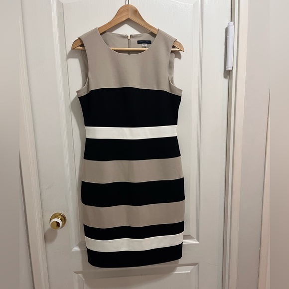 Tommy Hilfiger sleeveless business dress - Picture 1 of 2